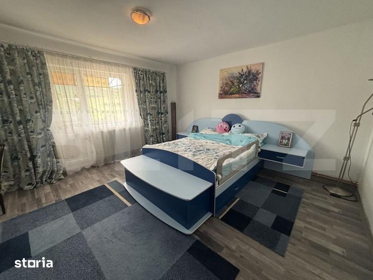 Casă cu 5 camere cu Teren 1075 Mp în Meseșenii de Sus