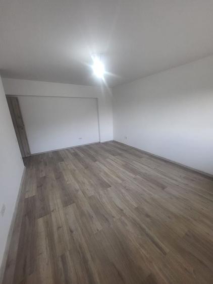 Apartament cu 2 camere decomandat în Sud-Vest