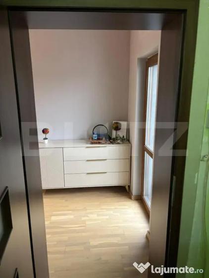 Apartament cu 3 camere decomandat în Lunei