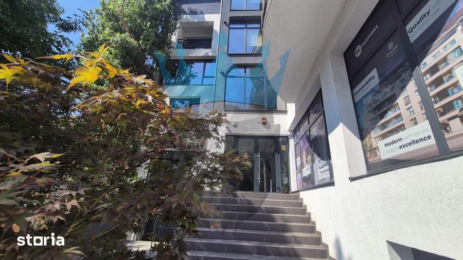 Spațiu comercial, de 18 mp, în Grivița
