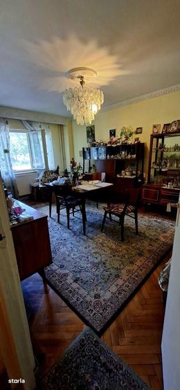 3 camere Eremia , Decomandat / Centrala , Amplasament EXCELENT - 10