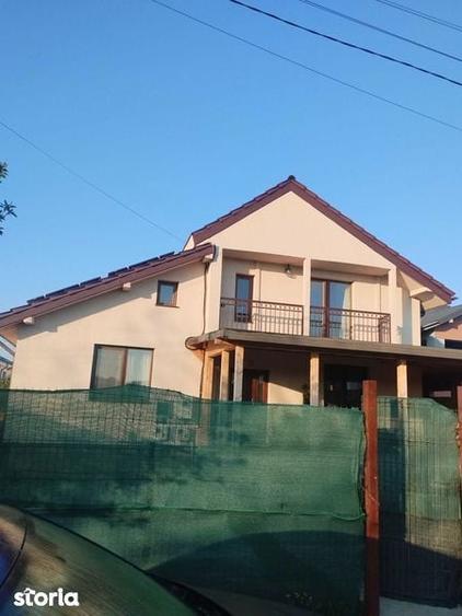 Casă cu 4 camere cu Teren 120 Mp în Gării