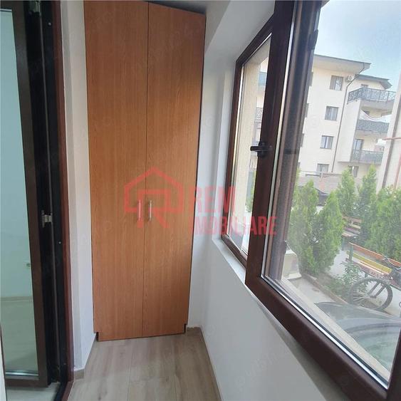 Apartament cu 3 camere decomandat în Fundeni