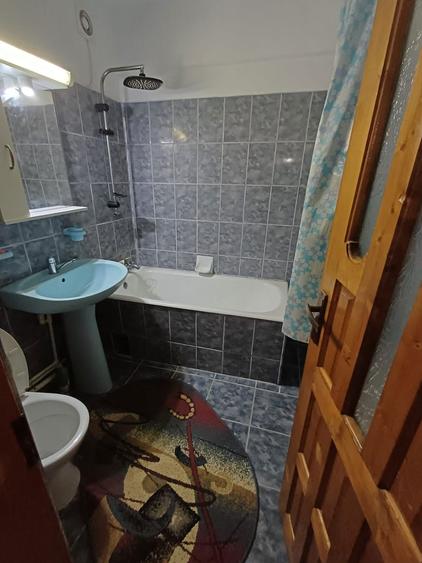 De vanzare apartament cu patru camere - 6