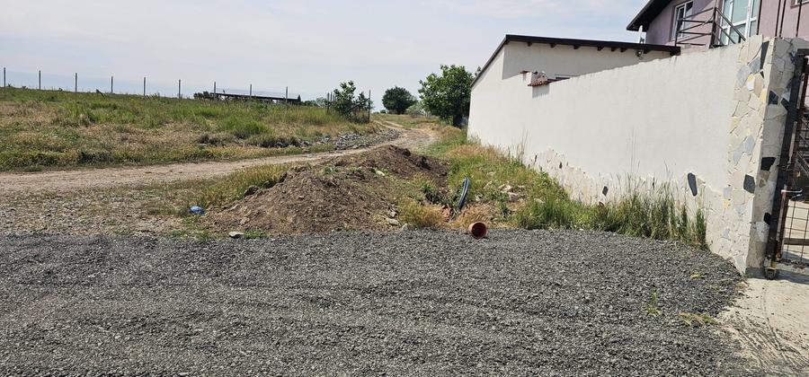 Teren Construcții intravilan de 400 mp, în Exterior Est