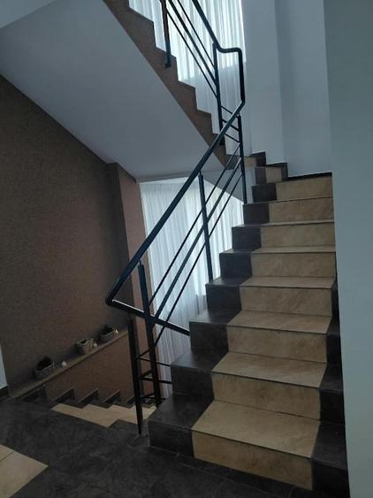 Hotel/Pensiune, de 1,200 mp, în Nord