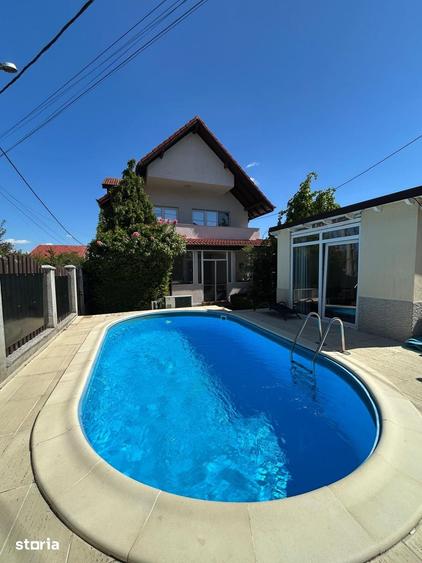 Casă cu 5 camere cu Teren 400 Mp în Trivale