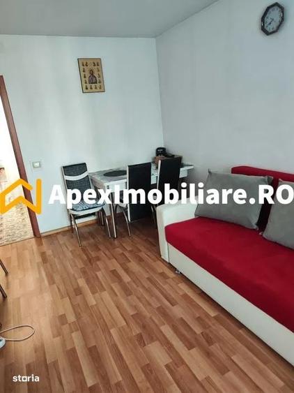 Apartament cu 2 camere decomandat în Berceni