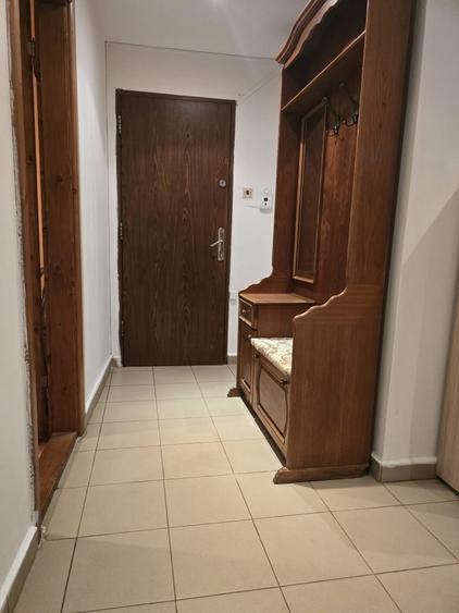 Apartament cu 3 camere decomandat în Matei Basarab