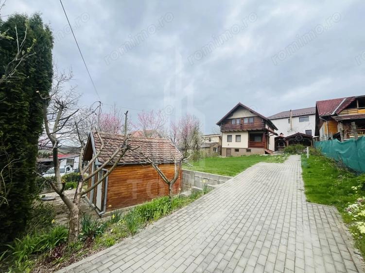 Casă cu Teren 500 Mp în Sadu