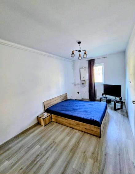 Apartament 2 camere, parter, mobilat si utilat, Zona Centrala Floresti ! - 1