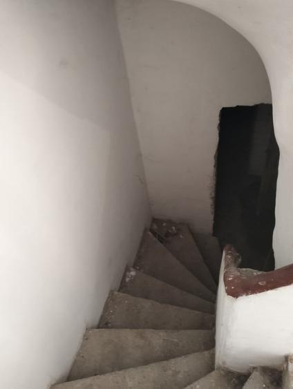 Casă cu 12 camere cu Teren 215 Mp în 13 Septembrie