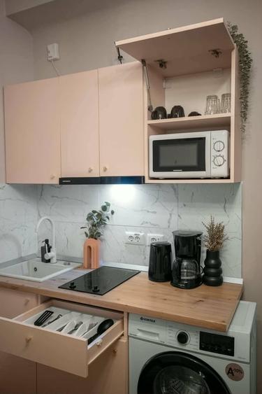 Apartament cu 3 camere decomandat în Cișmigiu