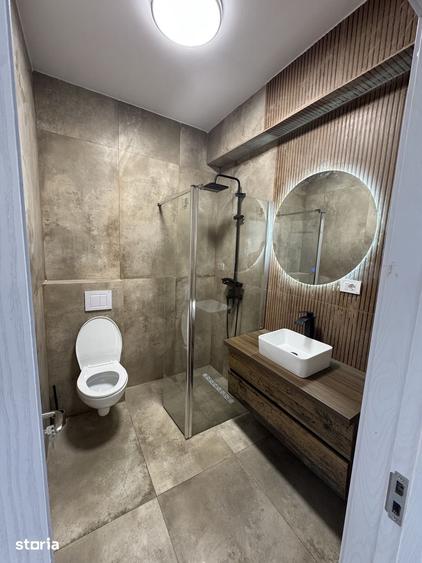 Casă cu 4 camere cu Teren 350 Mp în Central