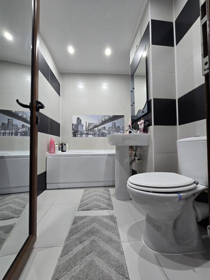 Apartament cu 2 camere decomandat în Obor