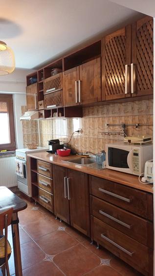Apartament cu 3 camere decomandat în Ultracentral