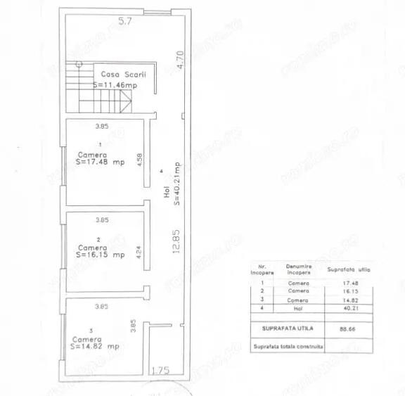 Apartament cu 3 camere decomandat în Turnișor