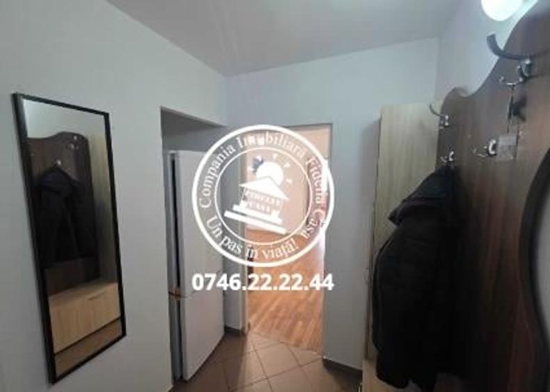Apartament cu 2 camere decomandat, mobilat în Palat
