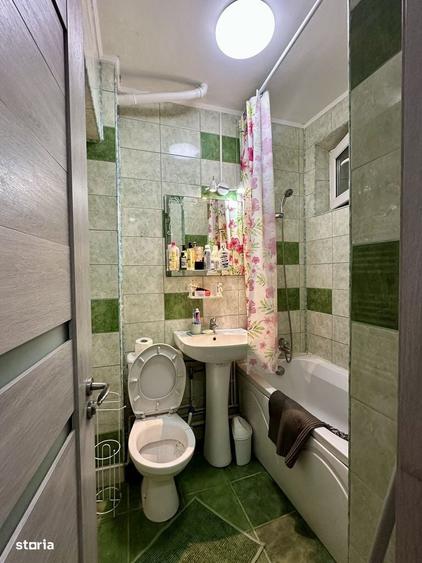 Apartament cu 2 camere semidecomandat în Podul de Piatră