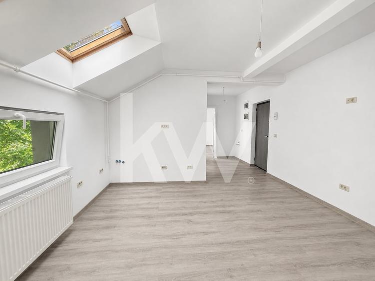 Apartament cu 3 camere semidecomandat în Griviței