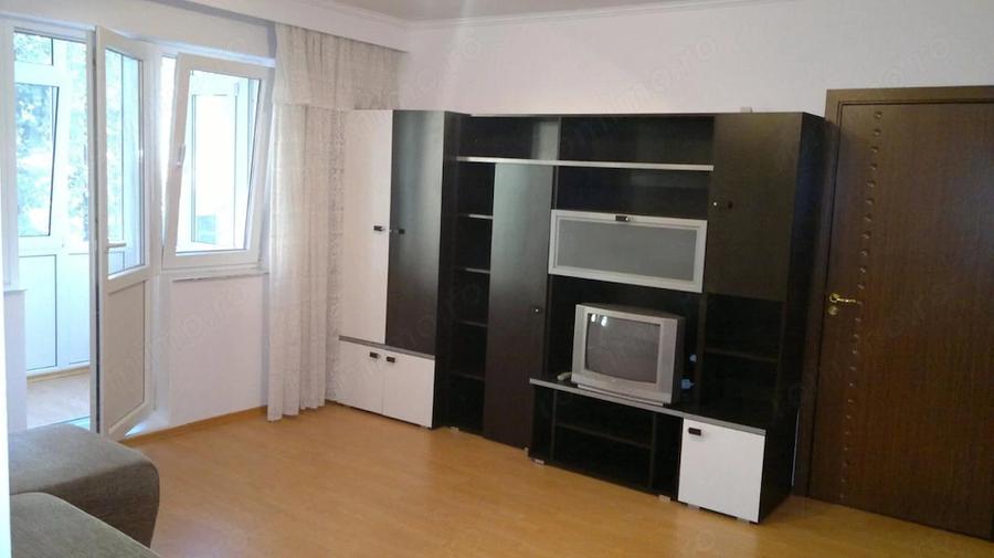 Apartament cu 2 camere semidecomandat în Banat
