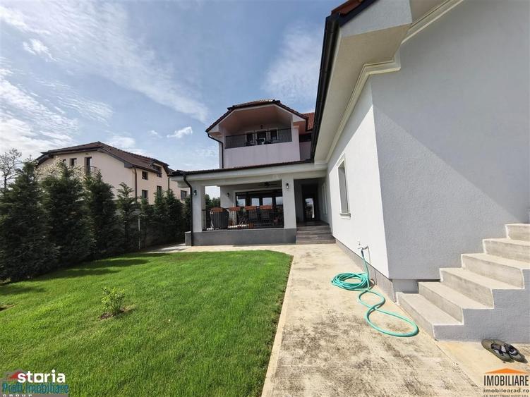 Casă cu 4 camere în Livada