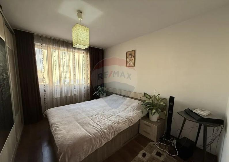 Apartament cu 2 camere semidecomandat, mobilat în Iancului