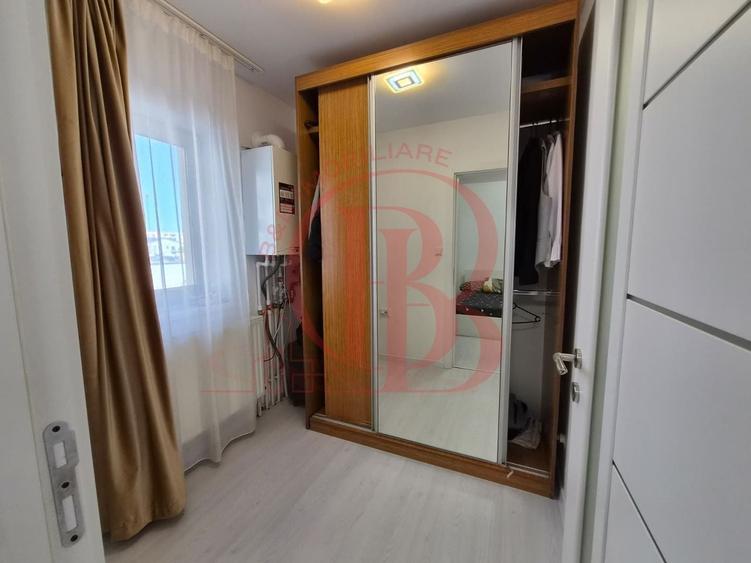 Duplex cu 4 camere cu Canalizare în Theodor Pallady