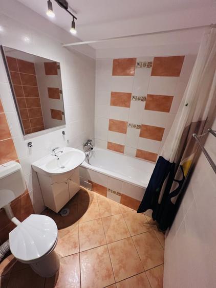 Apartament cu 2 camere decomandat, mobilat în Aviației