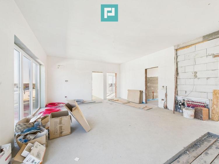 Penthouse cu 3 camere în Ghiroda