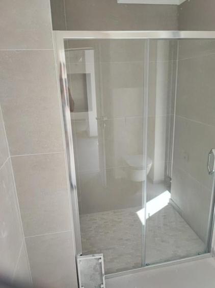 Casă cu 14 camere cu Teren 300 Mp în Floreasca