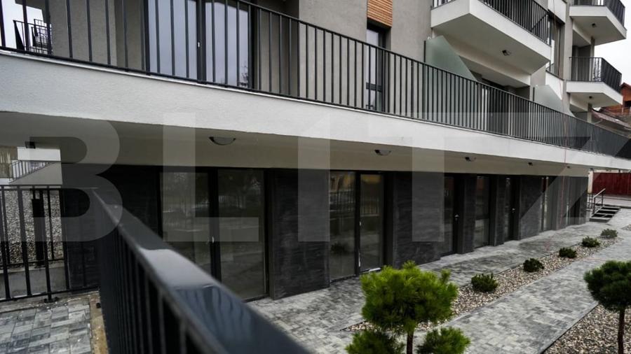 Spațiu comercial, de 286.29998779297 mp, în Semicentral