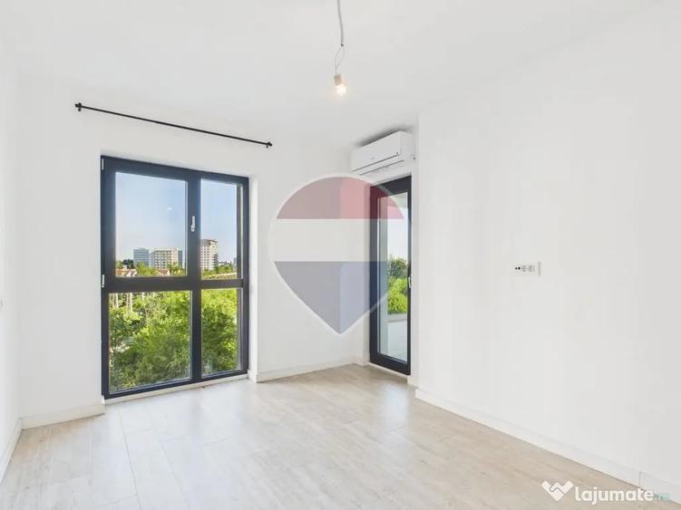 Apartament cu 3 camere decomandat în Nord
