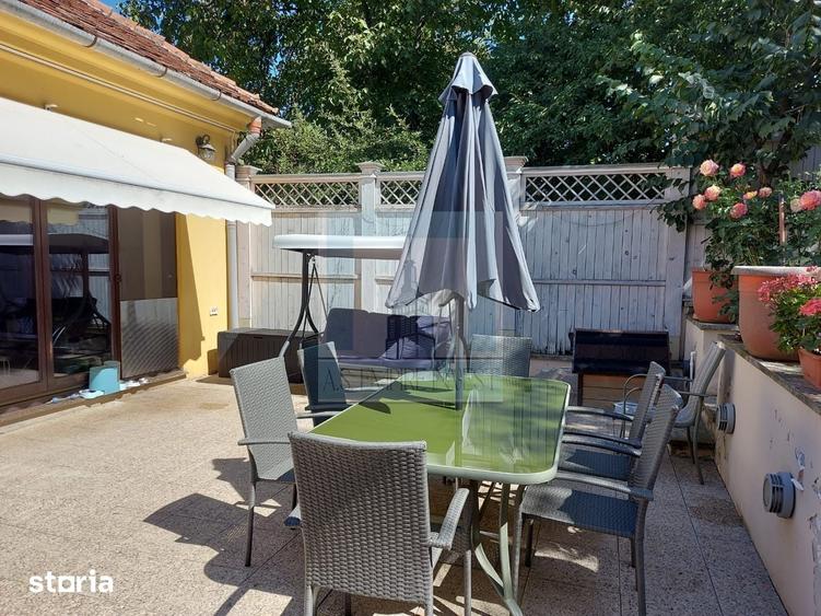 Apartament cu 4 camere în Centrul Istoric