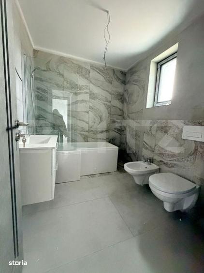 Casă cu 4 camere cu Teren 500 Mp în Central