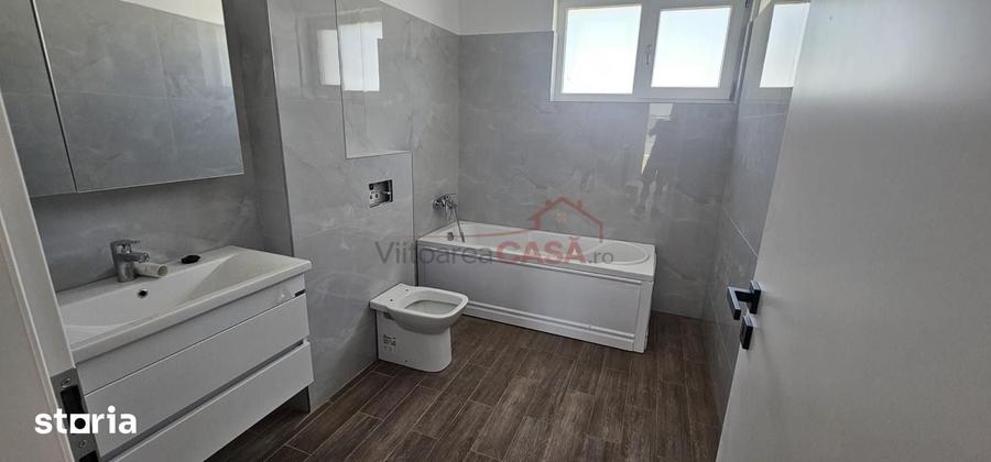 Casă cu 4 camere cu Teren 350 Mp în Vidra
