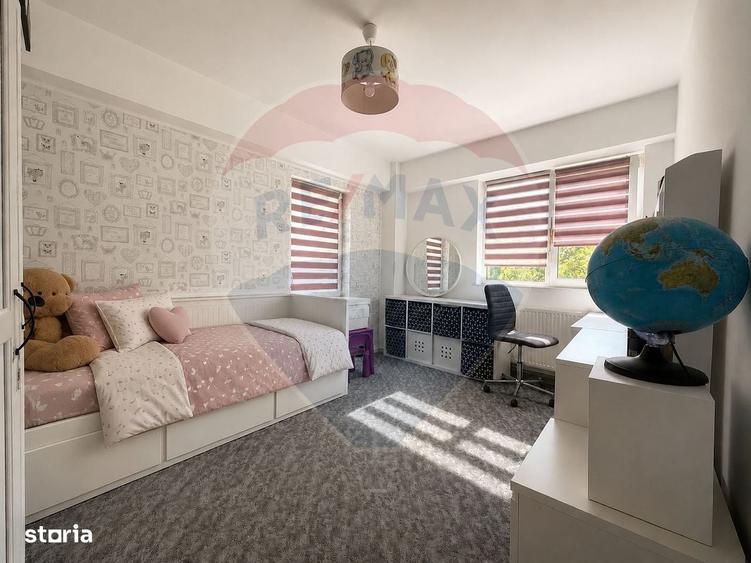 Apartament cu 3 camere, mobilat în Est