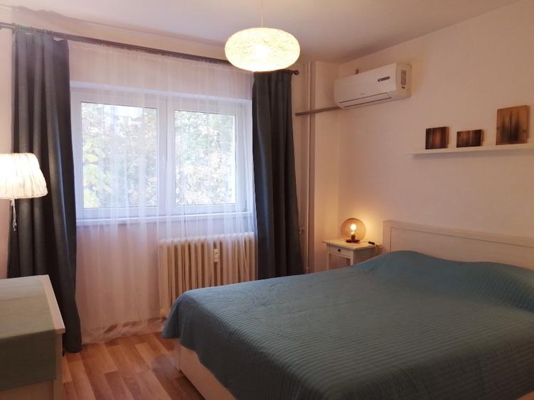 Apartament cu 2 camere semidecomandat în Banu Manta