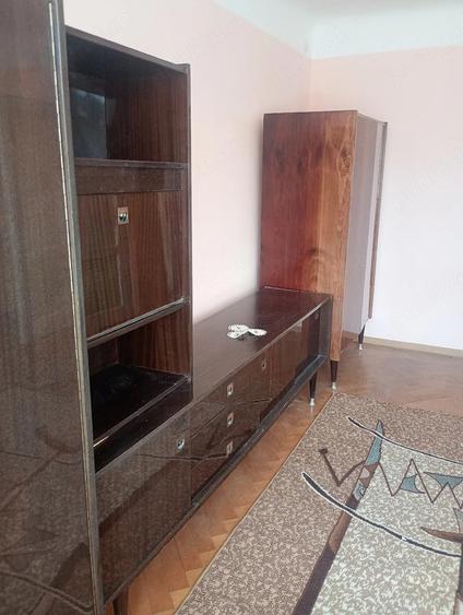 Apartament cu 2 camere decomandat în Spitalul Județean