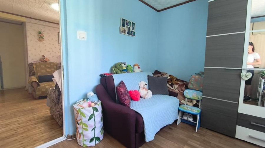 Apartament cu 3 camere semidecomandat în Gojdu