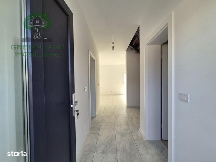 Casă cu 4 camere în Tomești