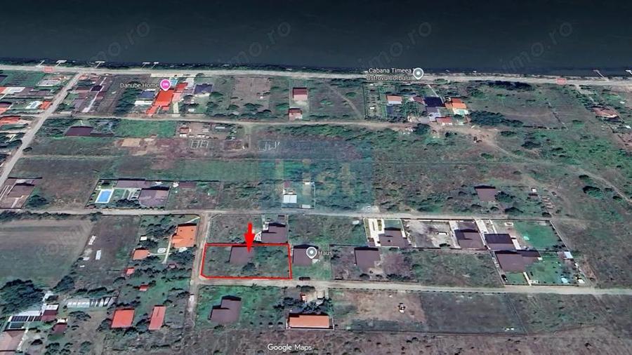 Casă cu Teren 1056 Mp în Ostrovu Corbului