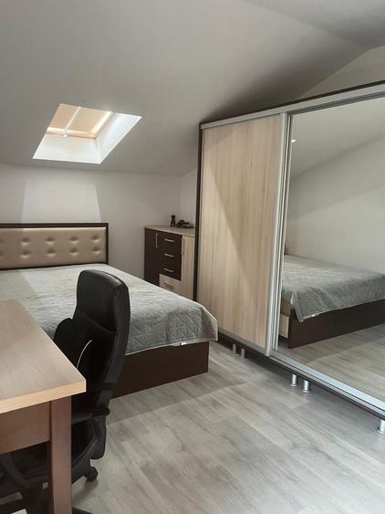 Apartament cu 3 camere decomandat în Iosia