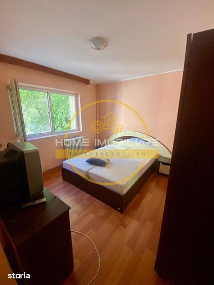 Etaj 1 Apartament 2Camere-Decomandat -Bloc din 1982-Nicolina 2 - 2