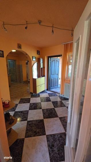 Casa rezidentiala de vanzare DEVA, Merilor 6 - 14