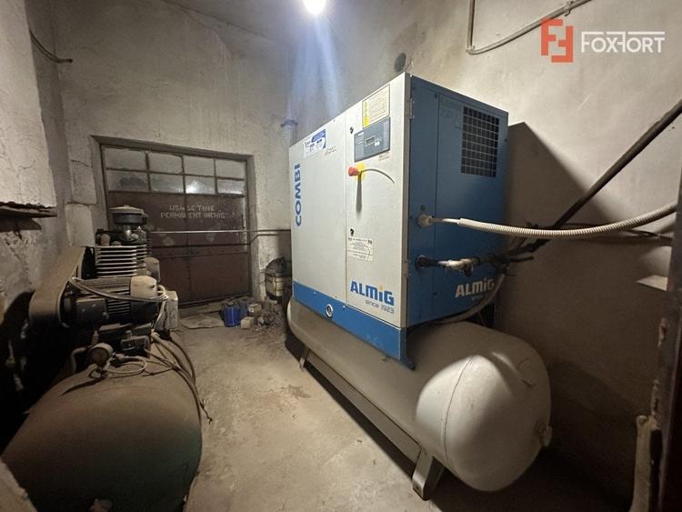 Spațiu industrial, de 1,500 mp, în Central