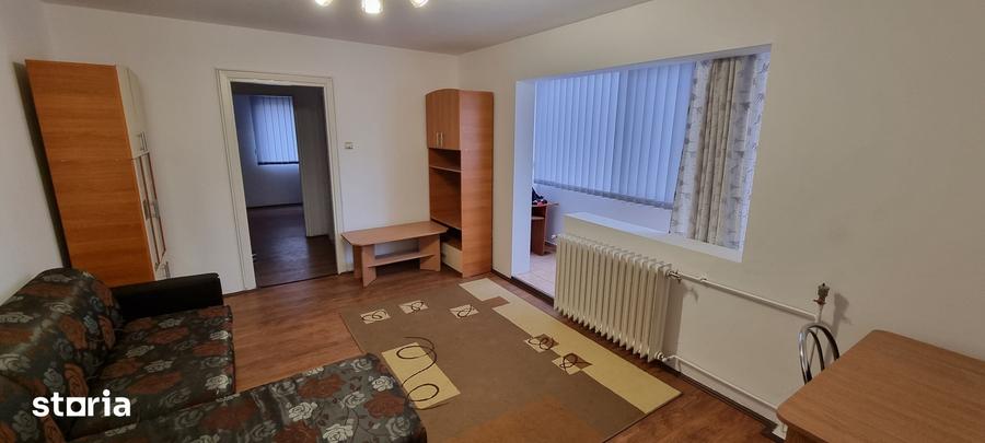 Apartament cu 2 camere semidecomandat în Olimpia-Stadion