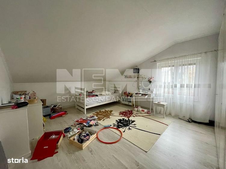 Casă cu 4 camere cu Teren 581 Mp în Vicovu de Sus