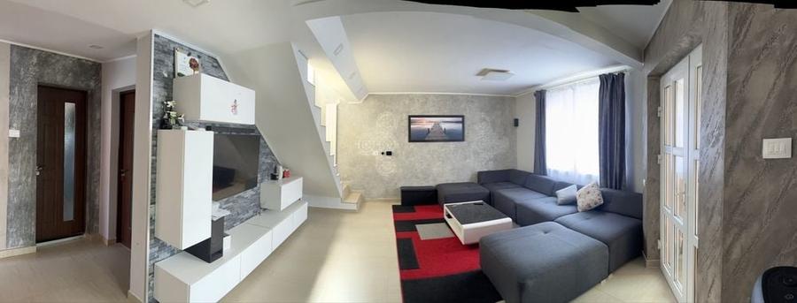 Casă cu 4 camere decomandat în Letea Veche