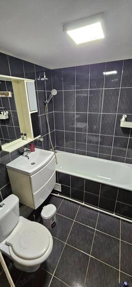 Apartament 2-3 cam. Bucuresti - Baicului, etaj 6 din 8, 1984, 51 mp, mobilat, decomandat, incadrat. - 4